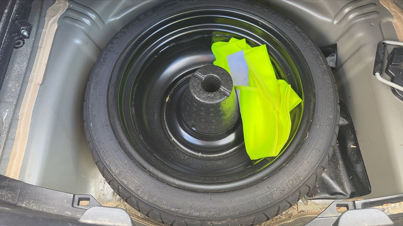 Photo de la roue de secours 1