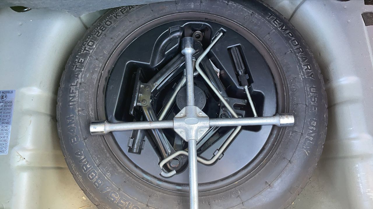 Photo de la roue de secours 1