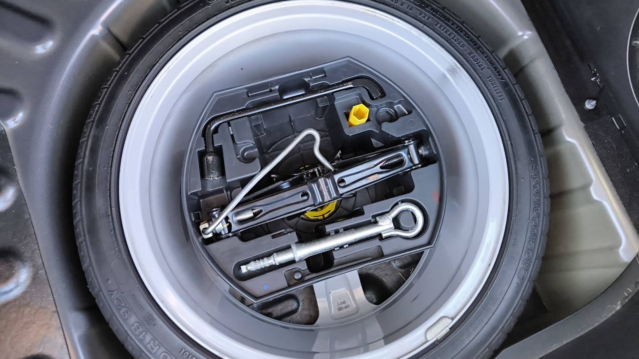 Photo de la roue de secours 1