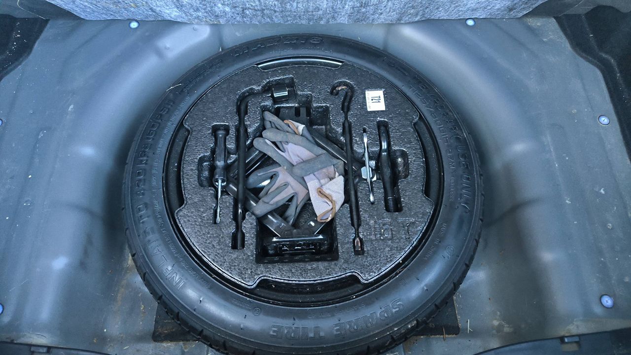 Photo de la roue de secours 1