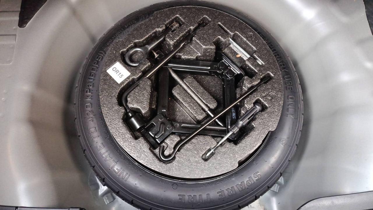 Photo de la roue de secours 1