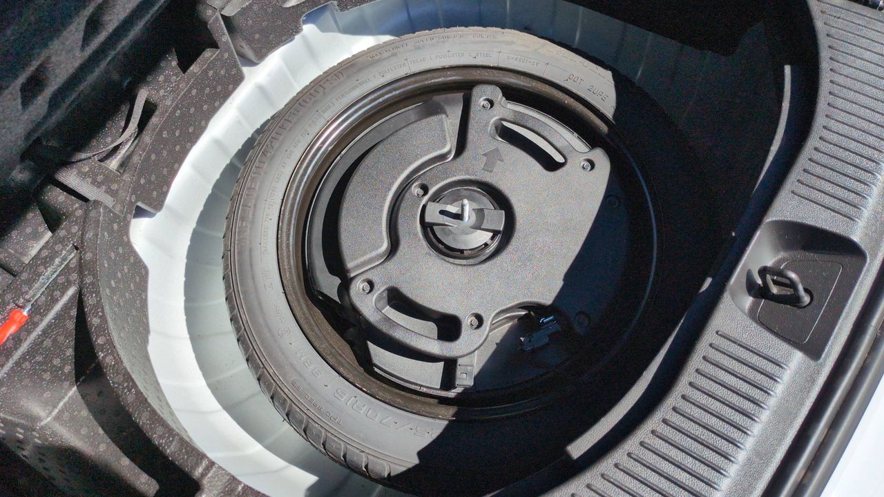 Photo de la roue de secours 1