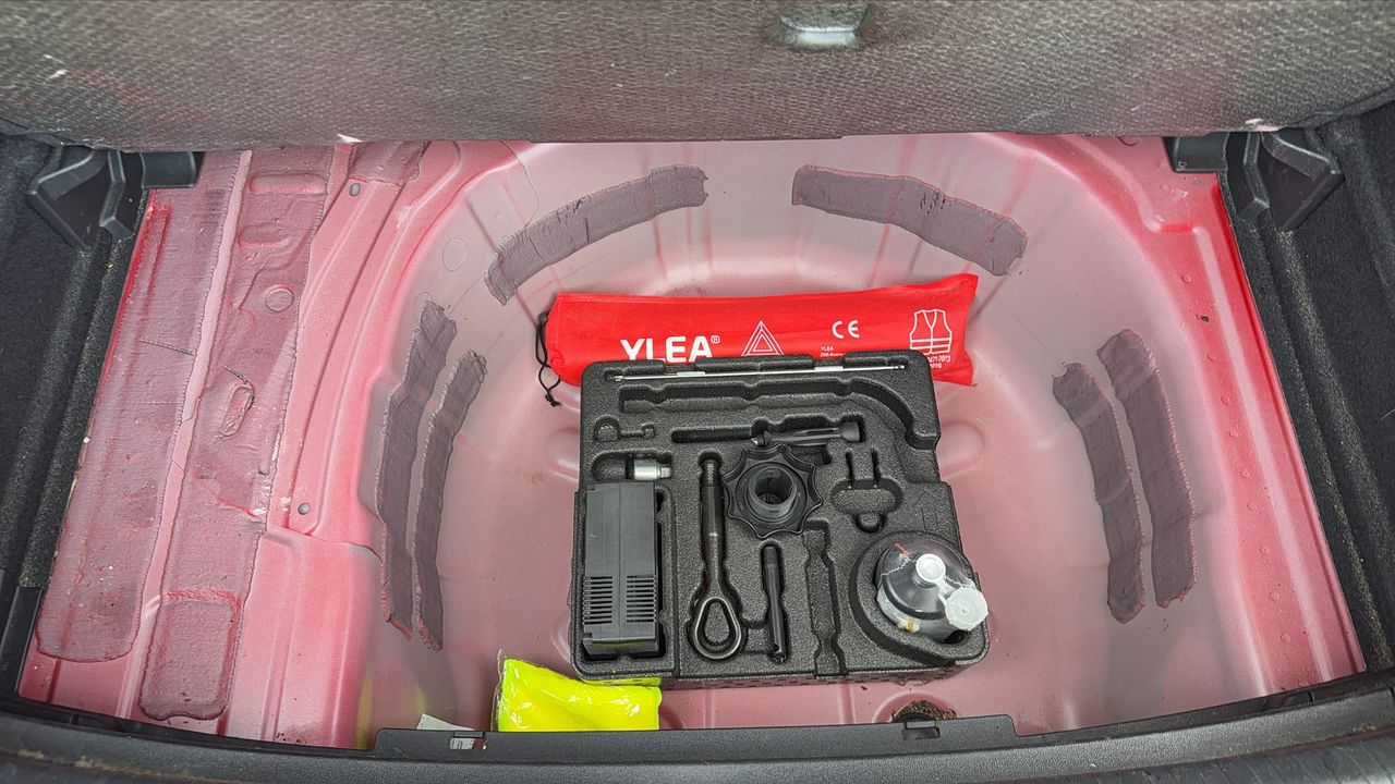 Photo de la roue de secours 1