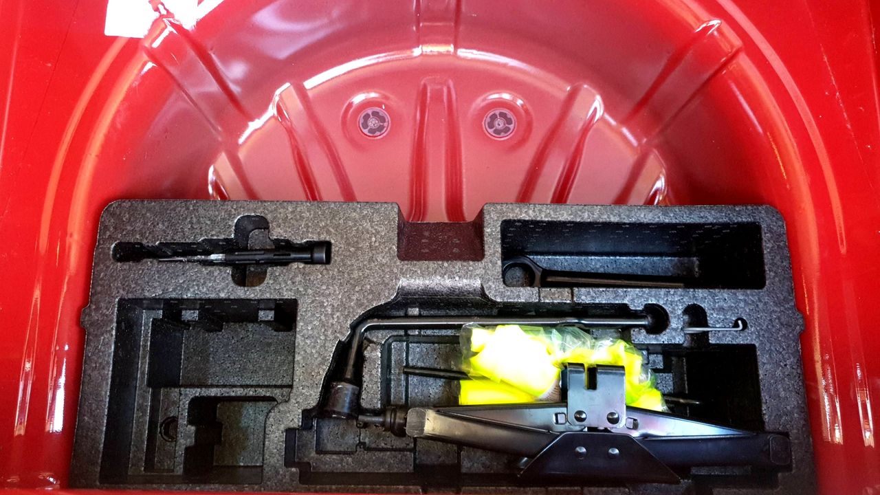 Photo de la roue de secours 1