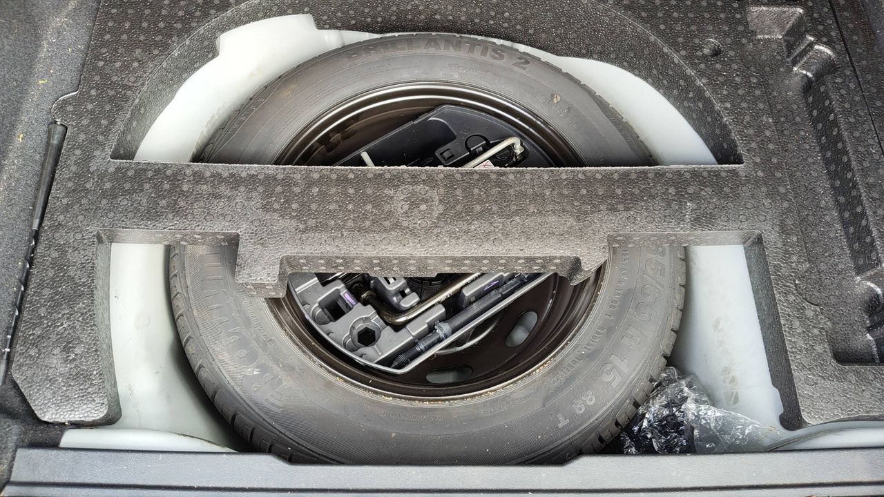 Photo de la roue de secours 1
