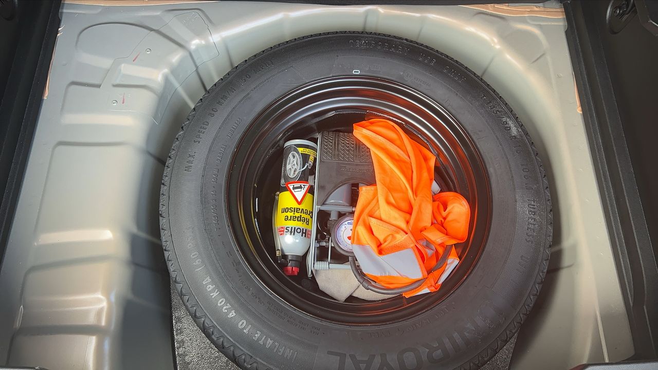 Photo de la roue de secours 1