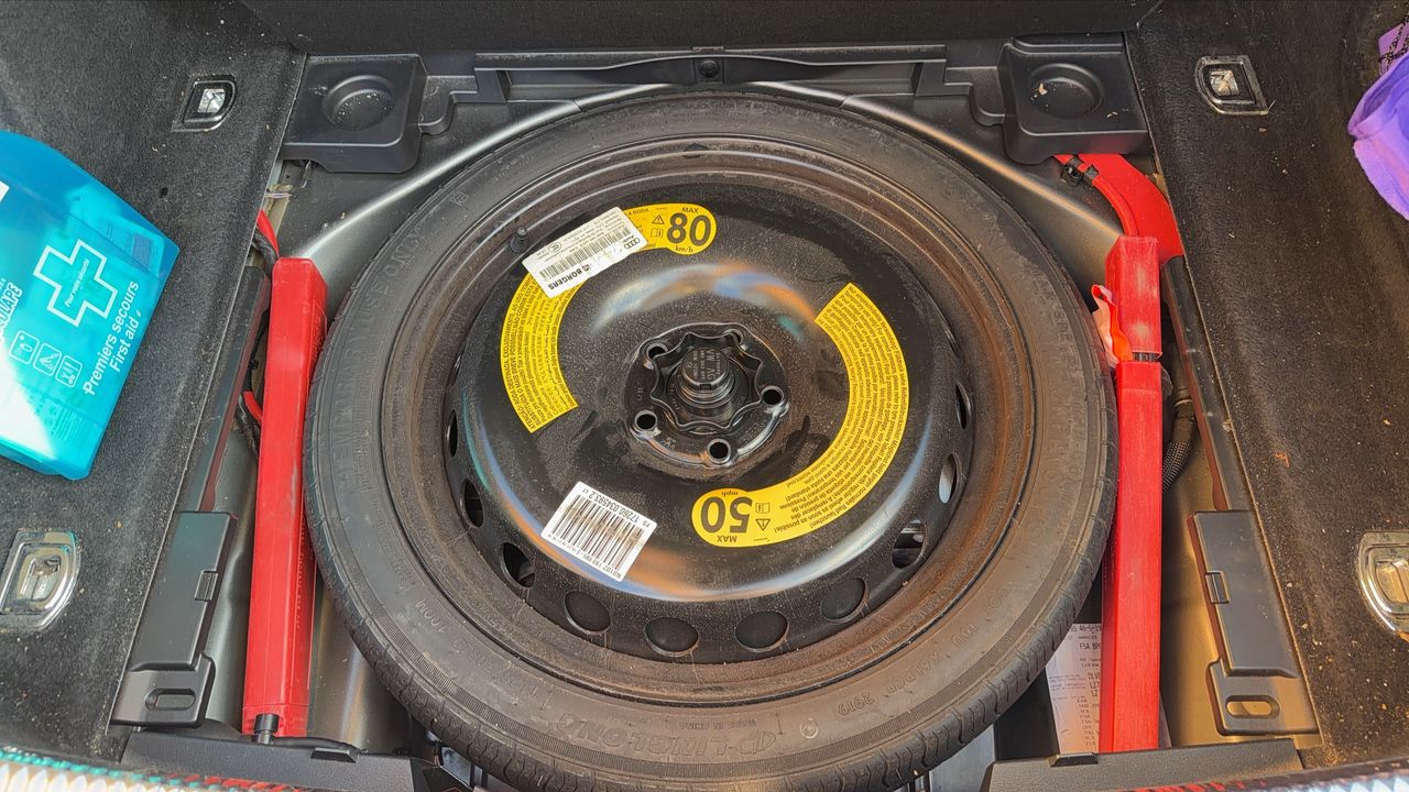 Photo de la roue de secours 1