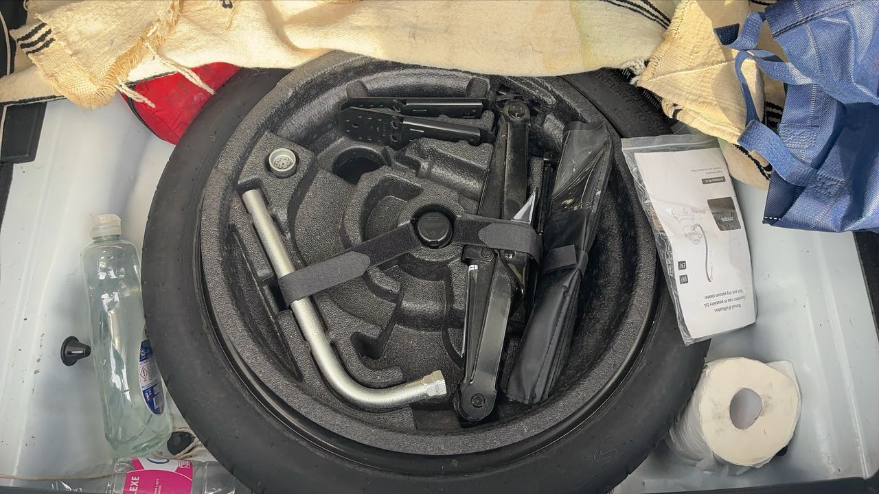 Photo de la roue de secours 1