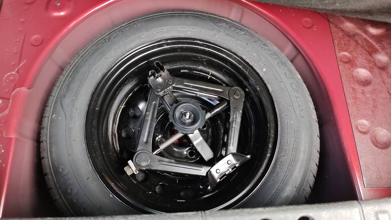 Photo de la roue de secours 1