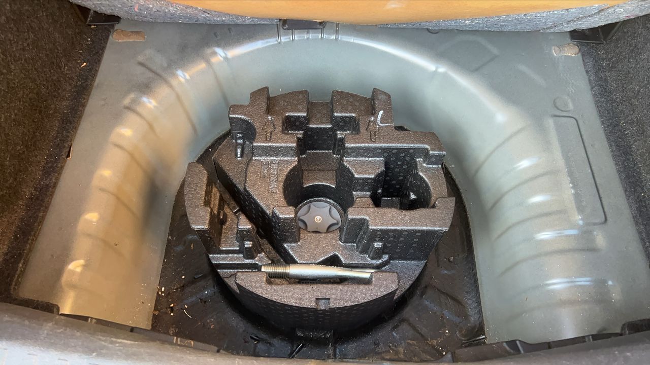 Photo de la roue de secours 1