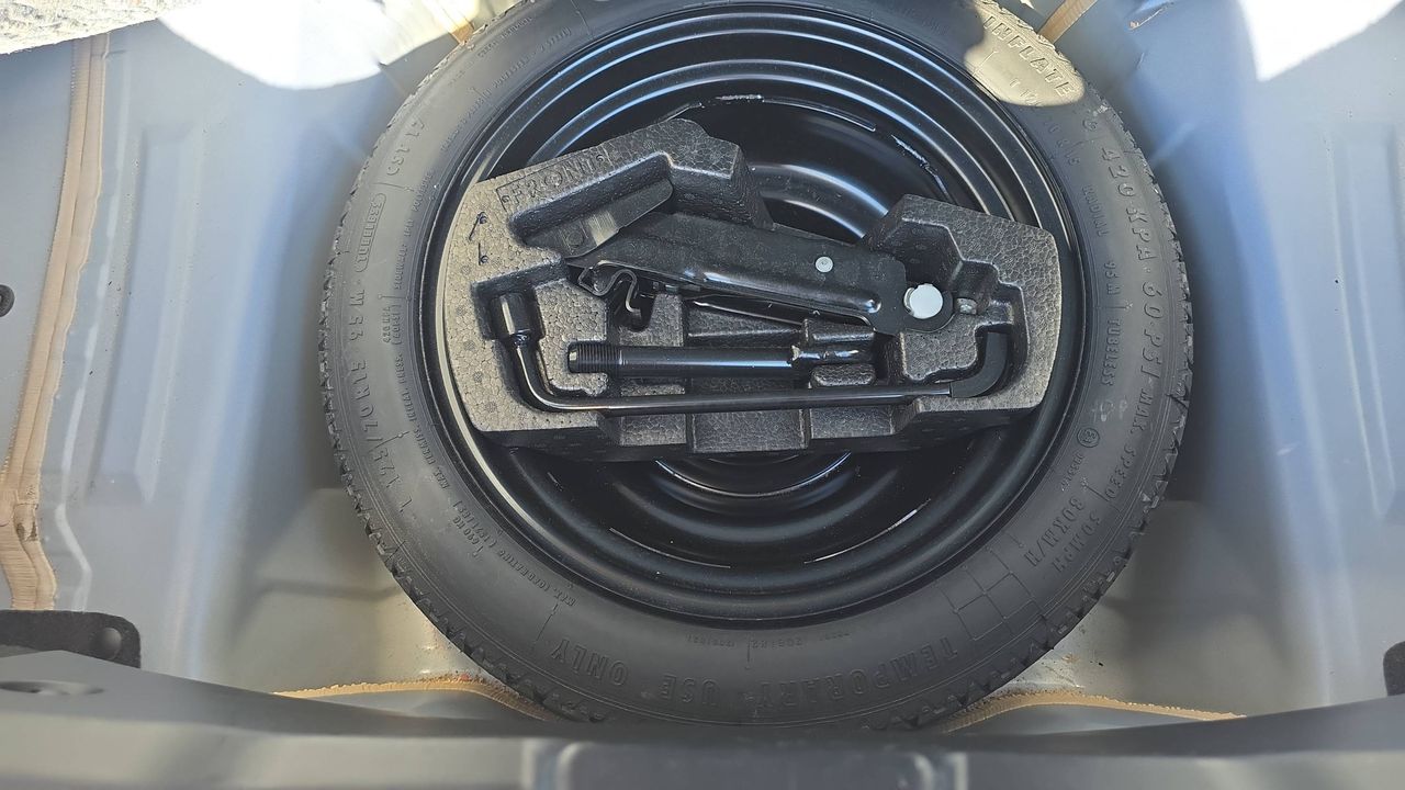 Photo de la roue de secours 1