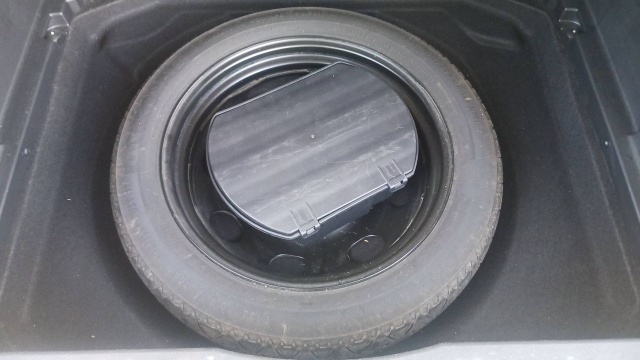 Photo de la roue de secours 1