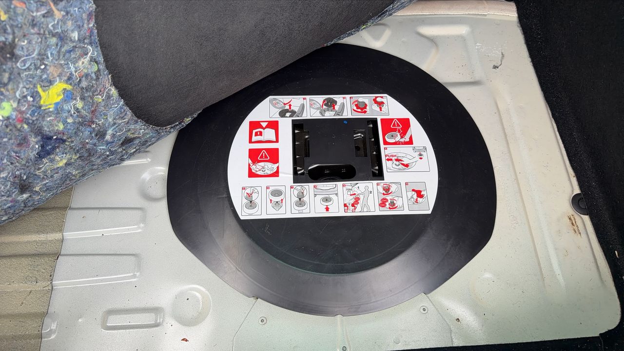 Photo de la roue de secours 1