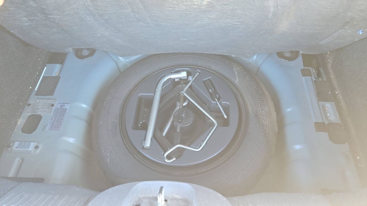 Photo de la roue de secours 1