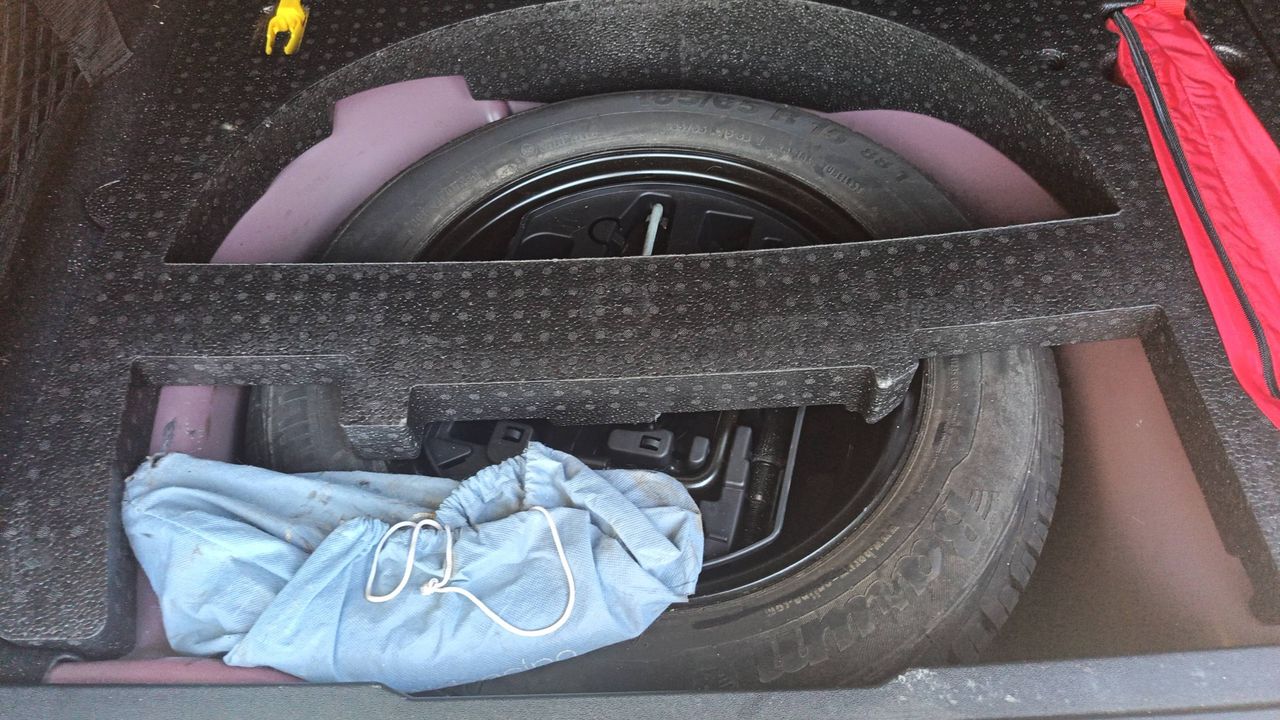 Photo de la roue de secours 1