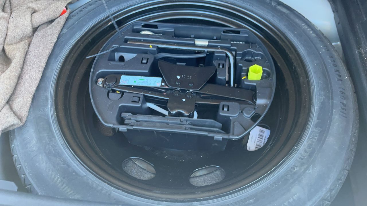 Photo de la roue de secours 1