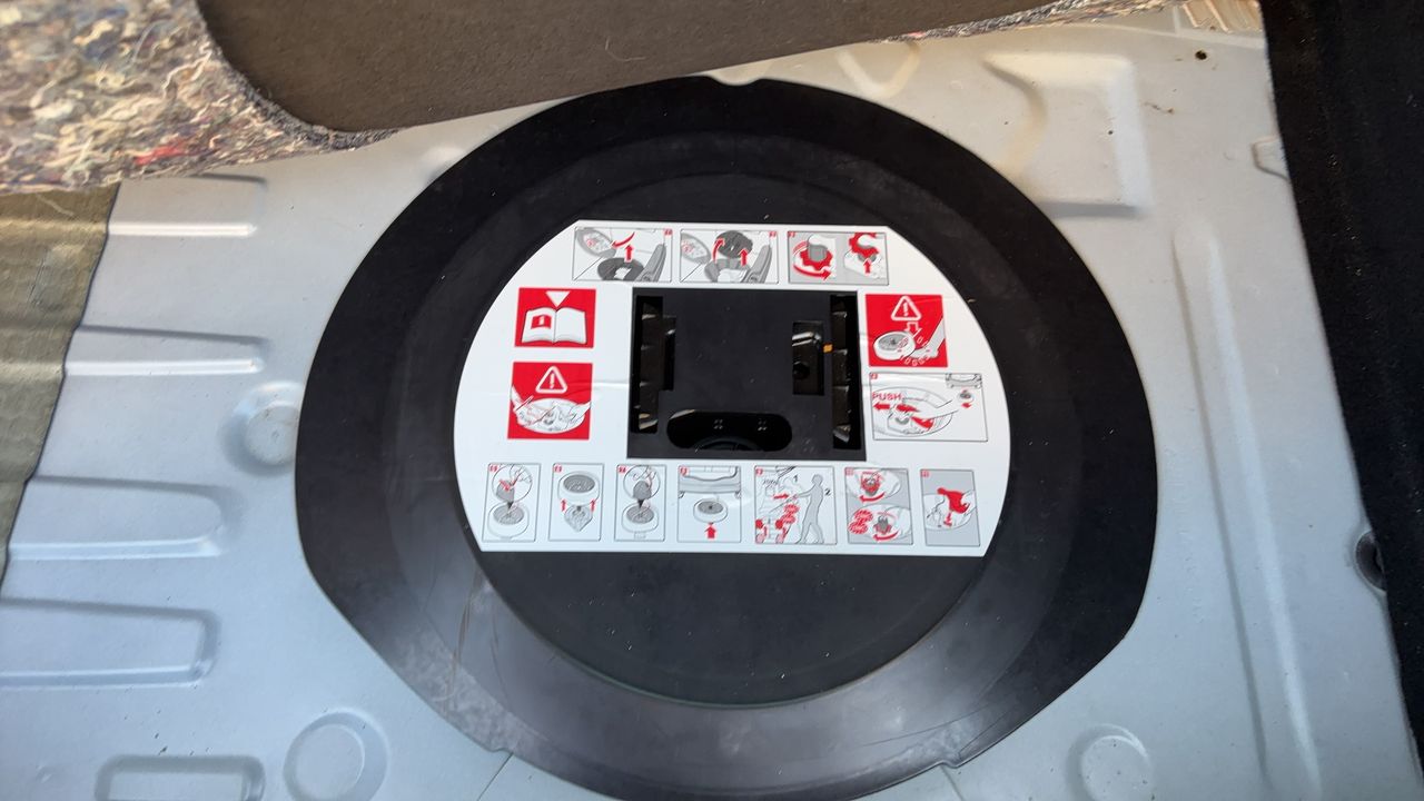 Photo de la roue de secours 1