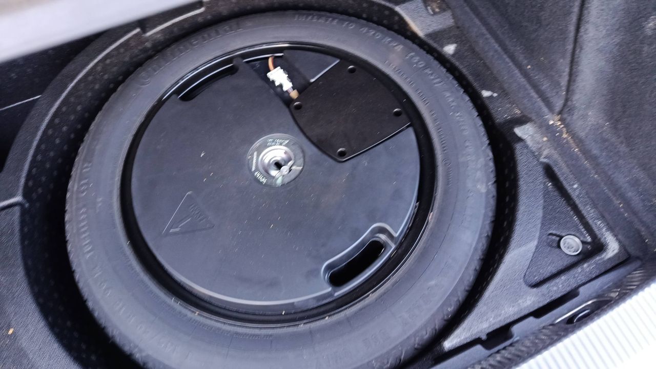 Photo de la roue de secours 1
