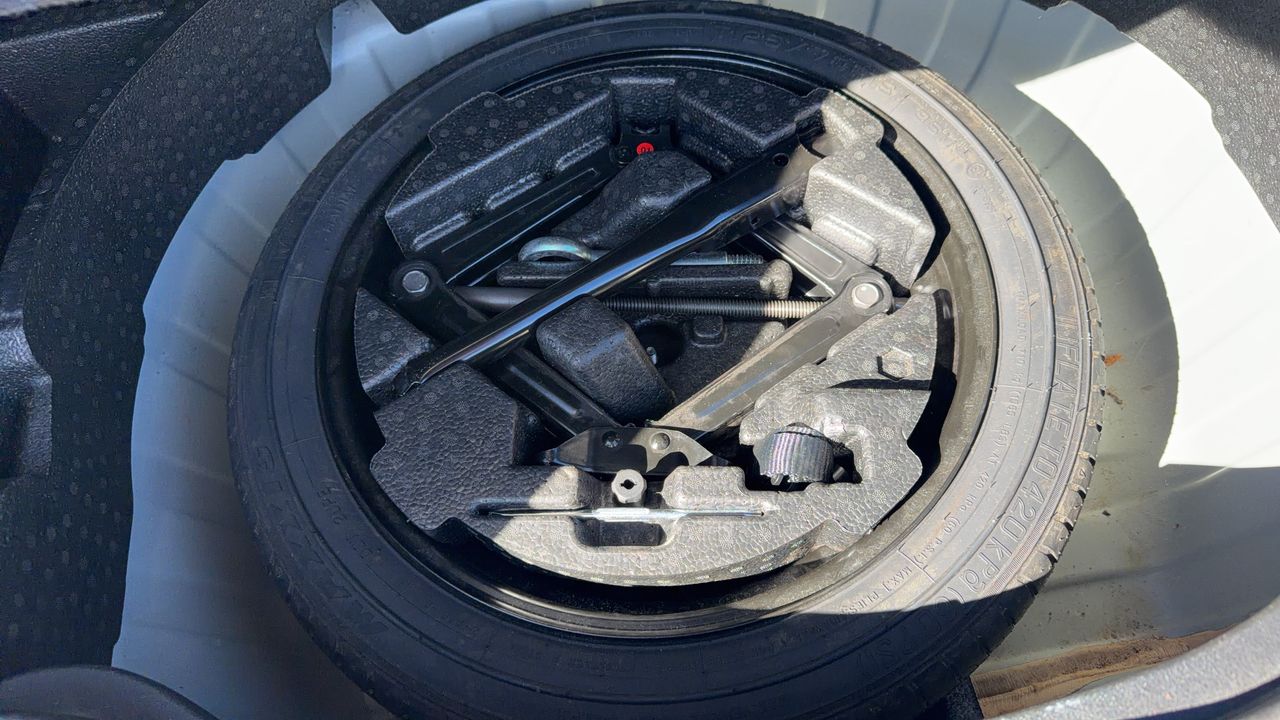 Photo de la roue de secours 1
