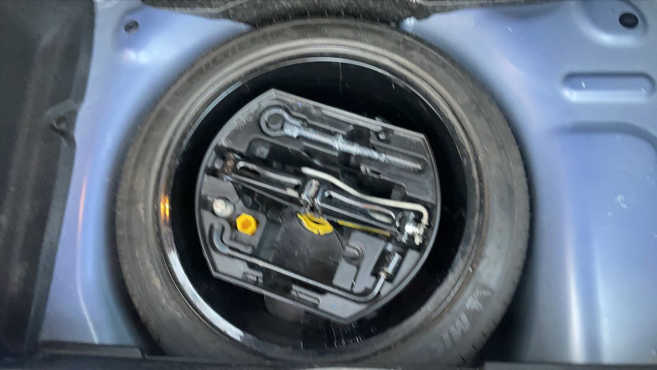 Photo de la roue de secours 1