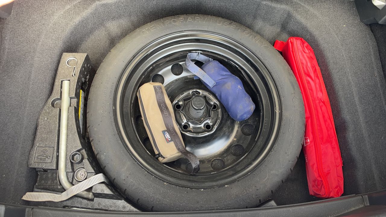 Photo de la roue de secours 1