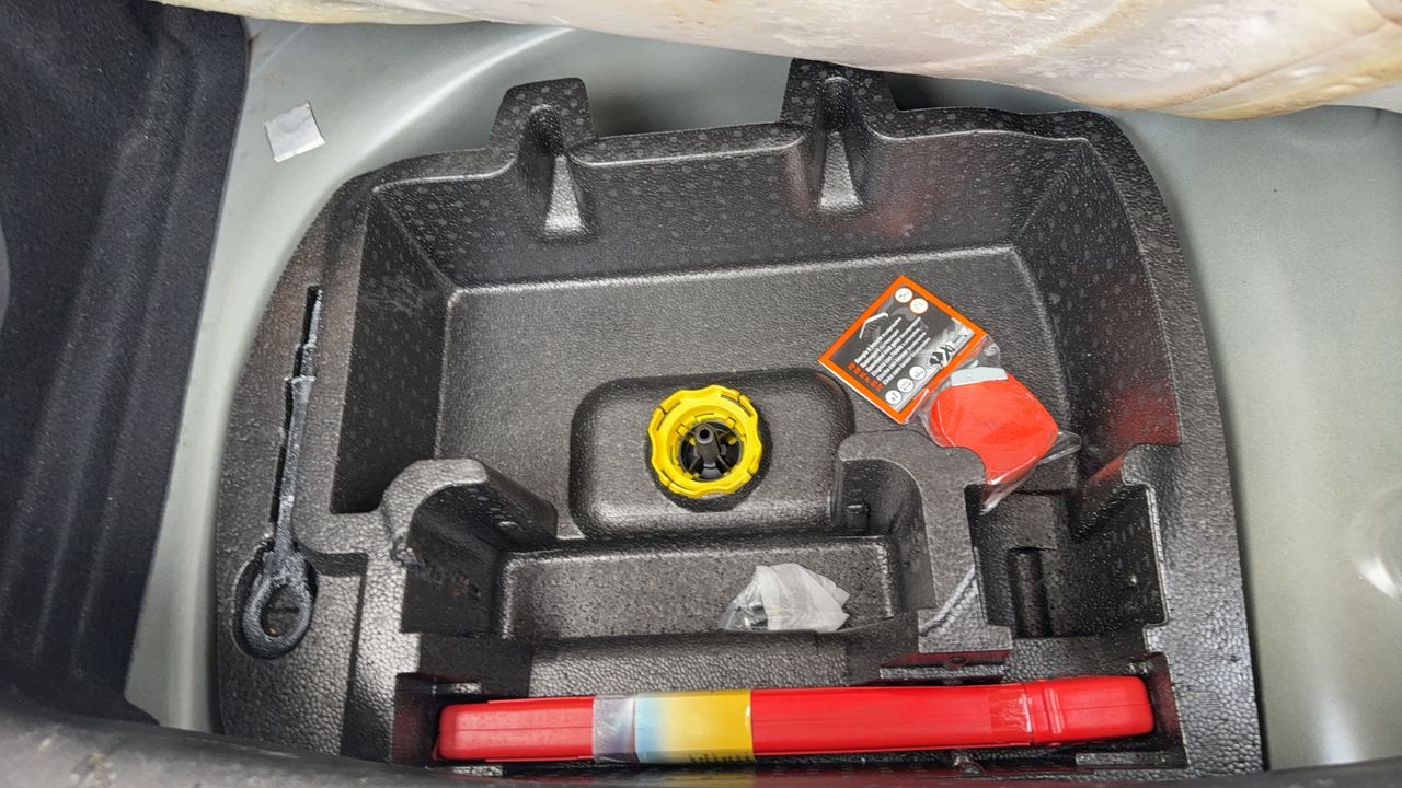 Photo de la roue de secours 1
