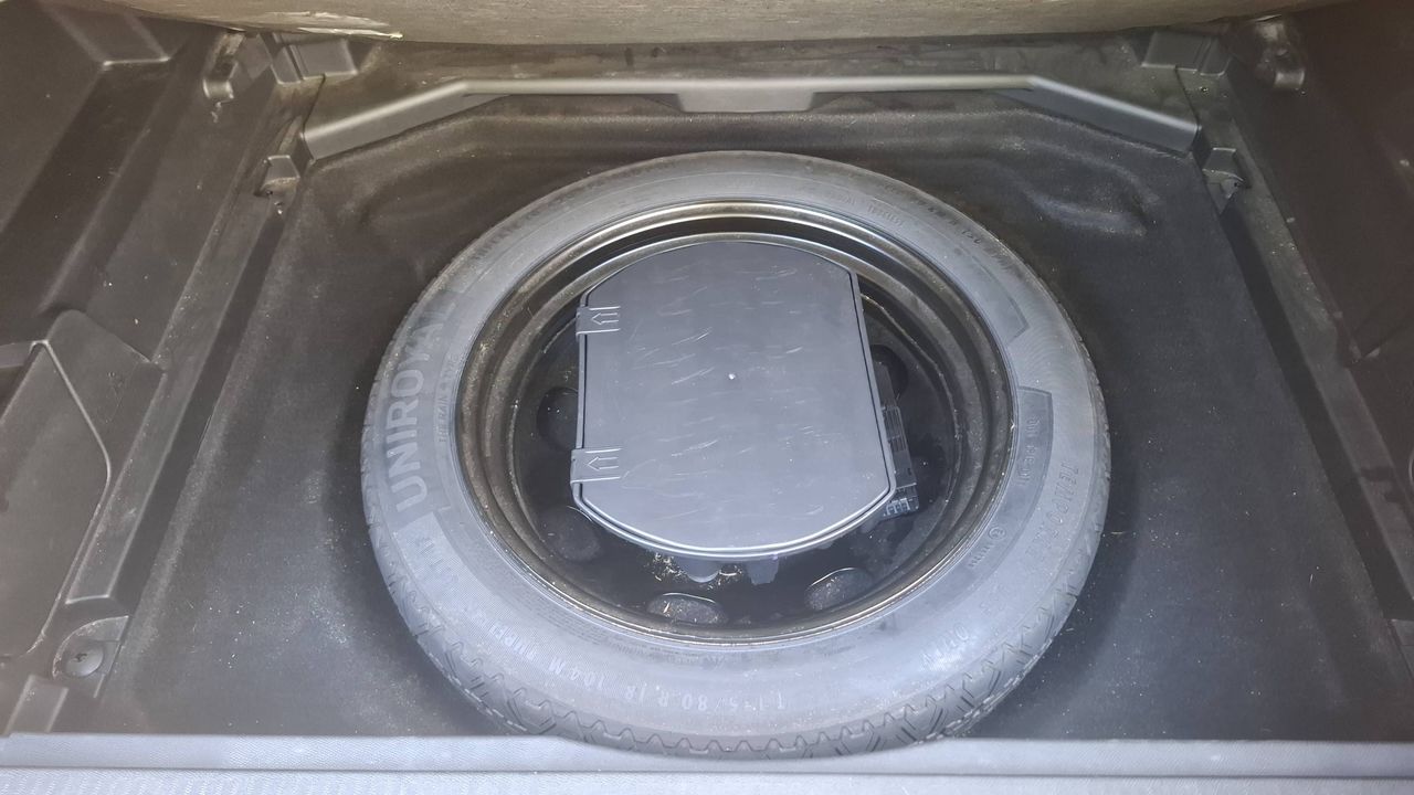 Photo de la roue de secours 1