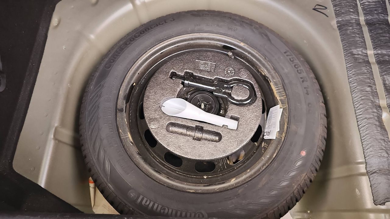Photo de la roue de secours 1