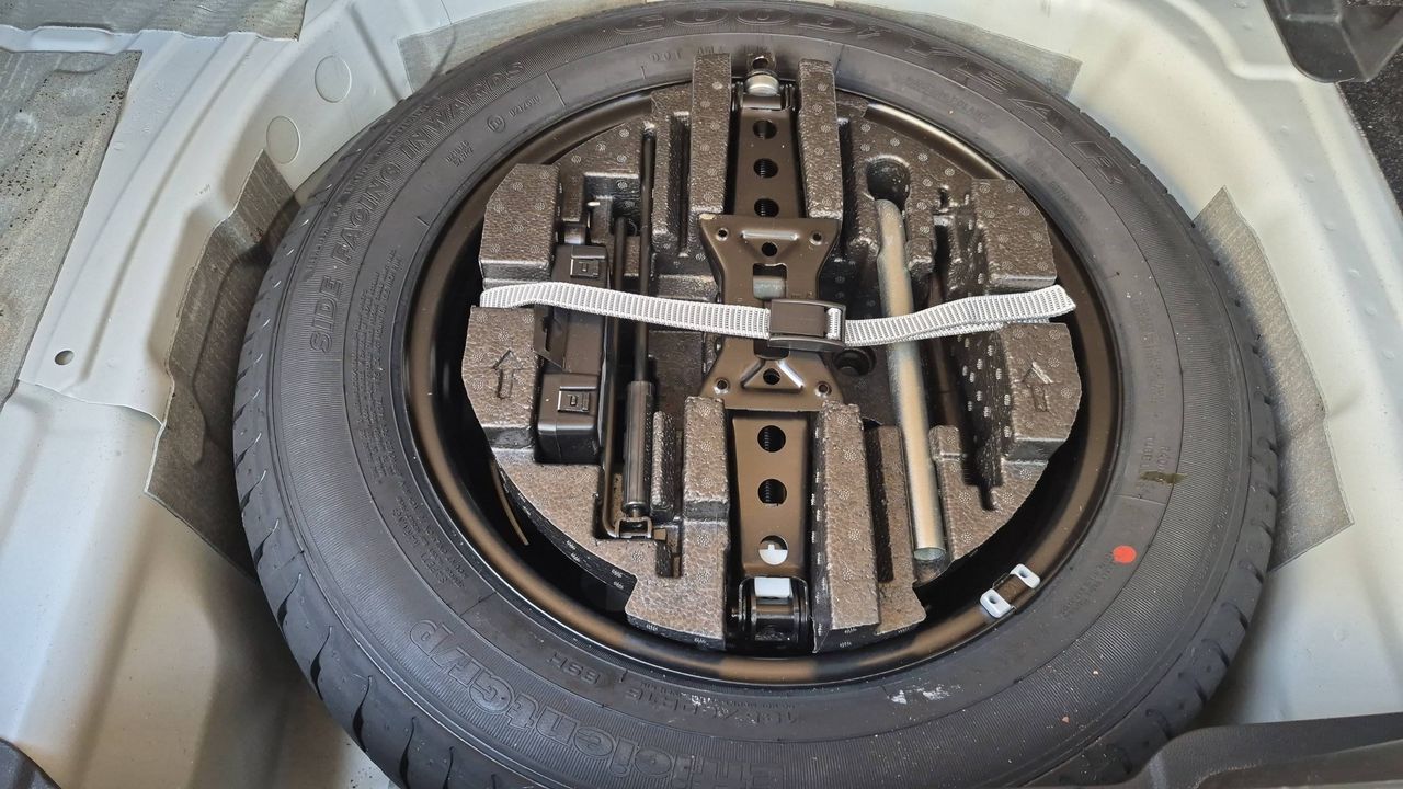 Photo de la roue de secours 1