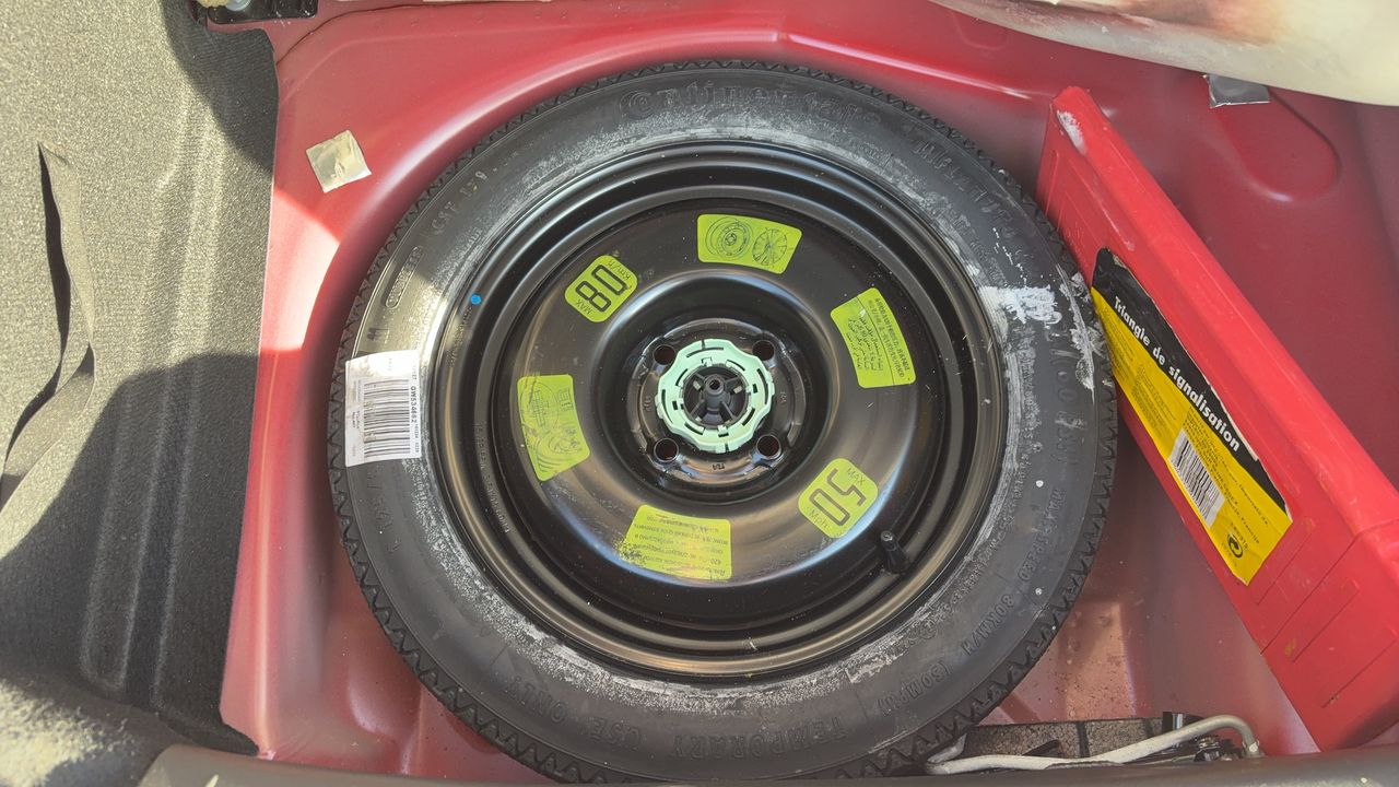 Photo de la roue de secours 1
