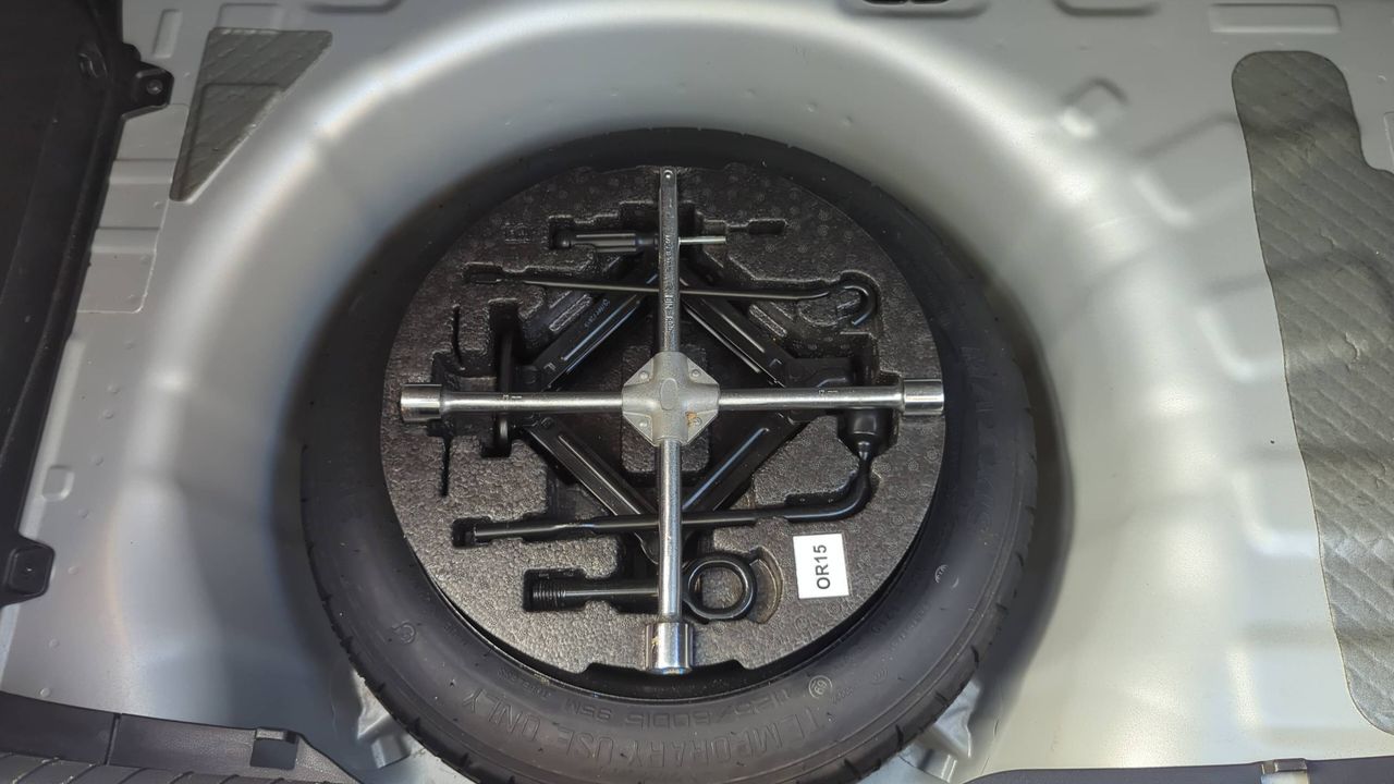 Photo de la roue de secours 1