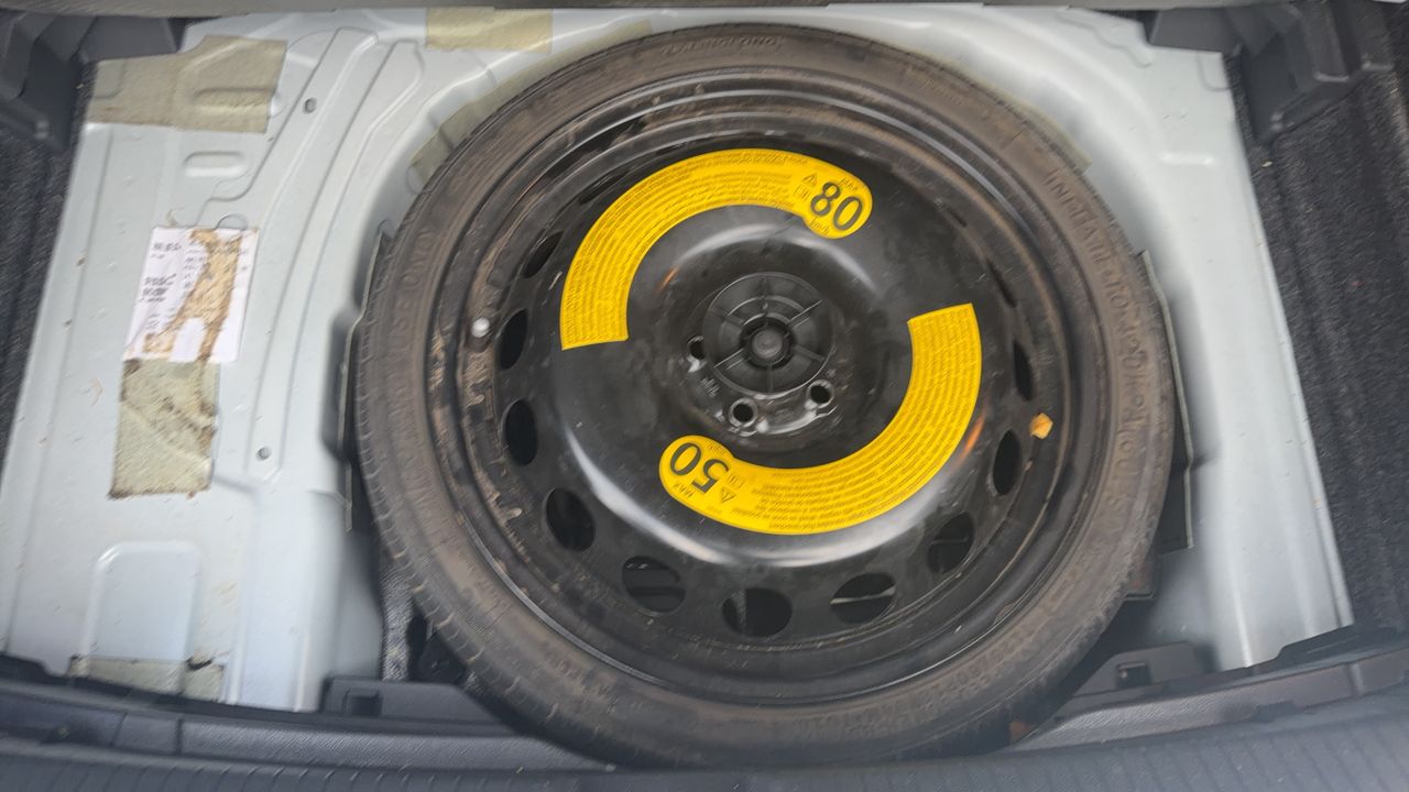 Photo de la roue de secours 1