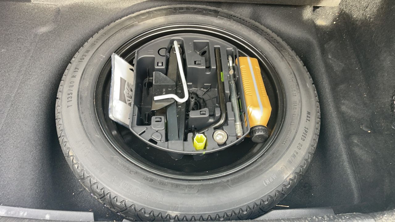 Photo de la roue de secours 1