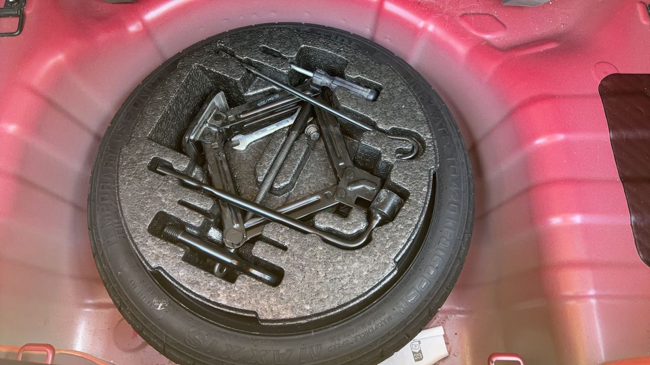 Photo de la roue de secours 1