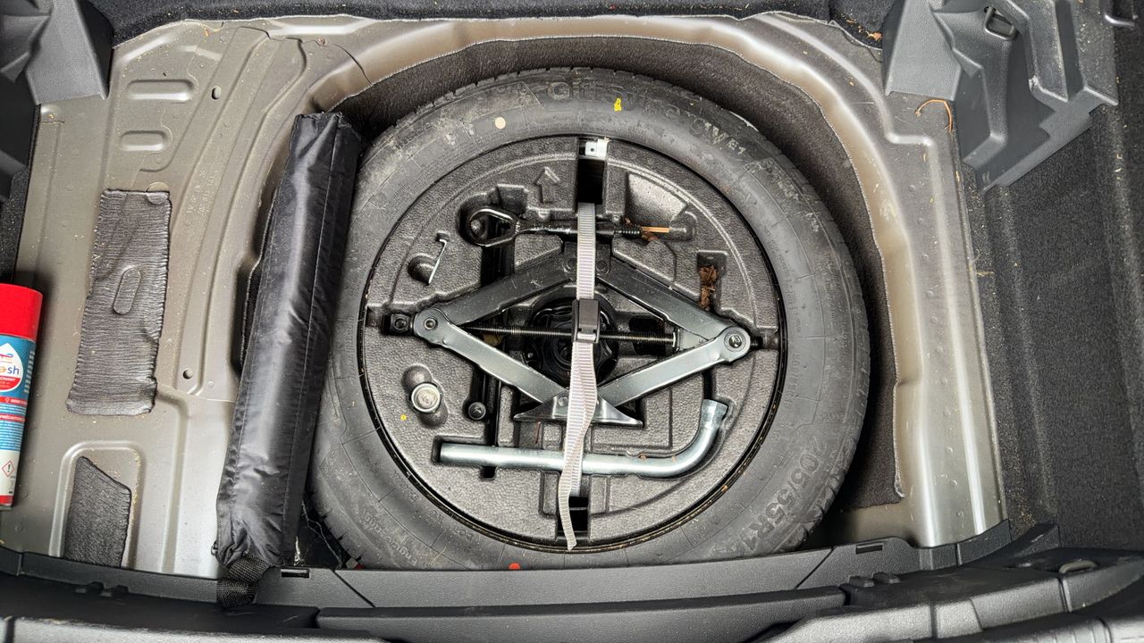 Photo de la roue de secours 1