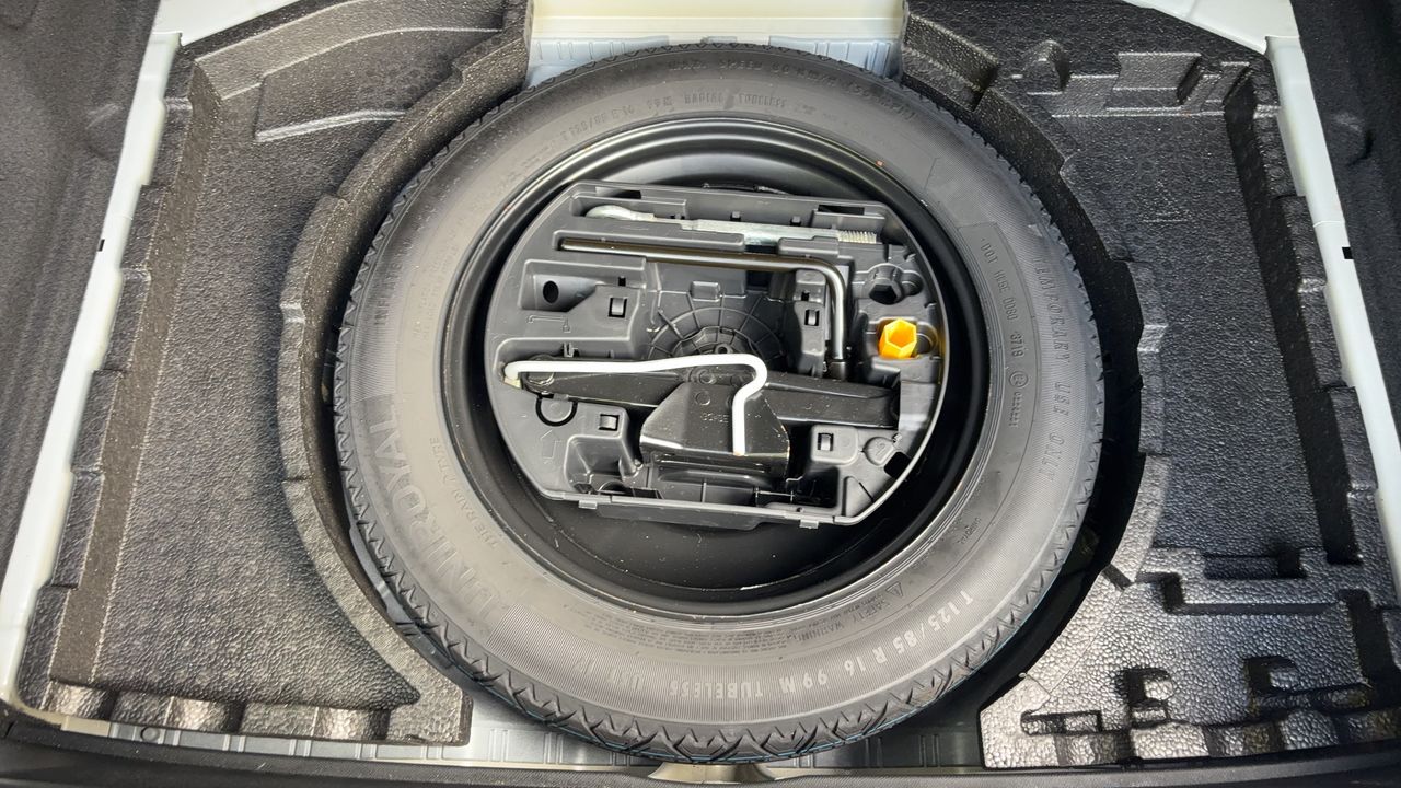 Photo de la roue de secours 1