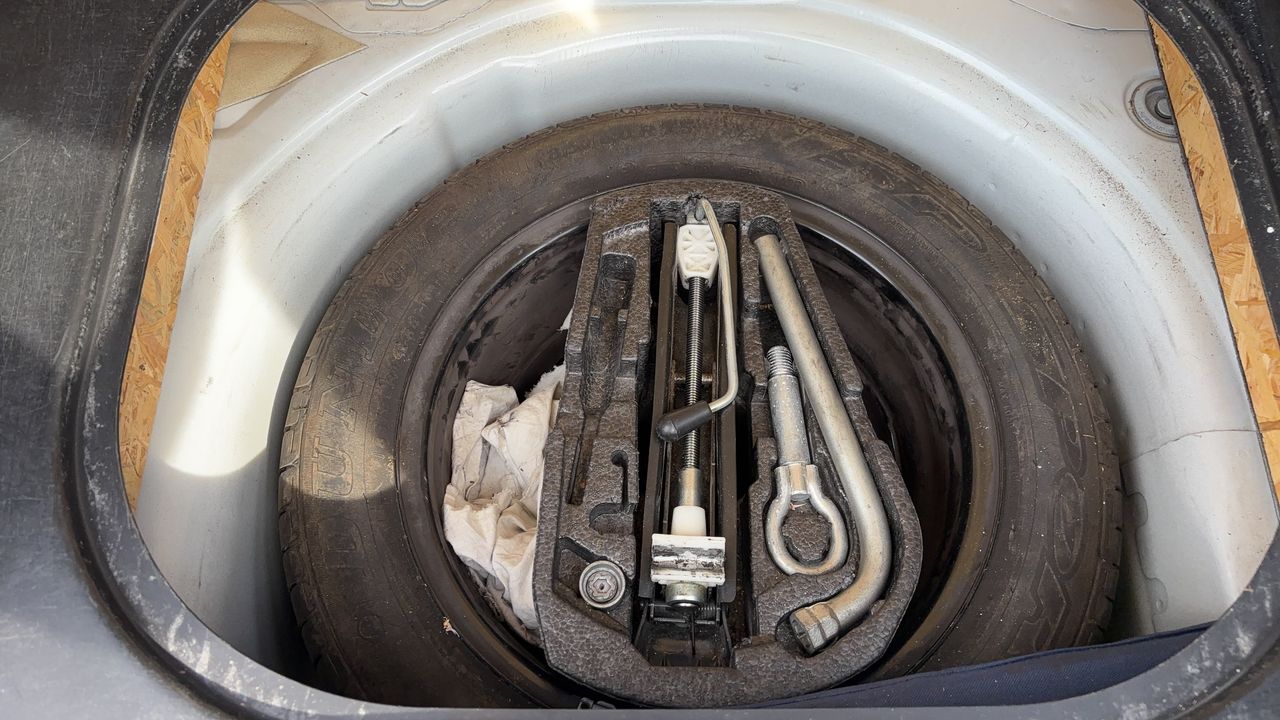 Photo de la roue de secours 1
