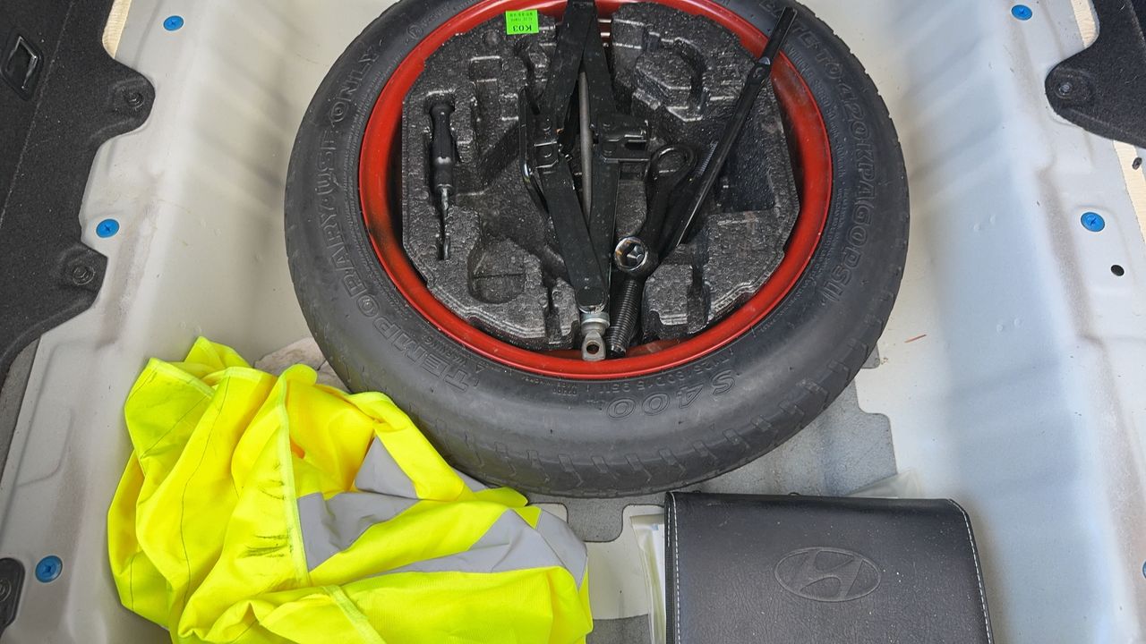 Photo de la roue de secours 1