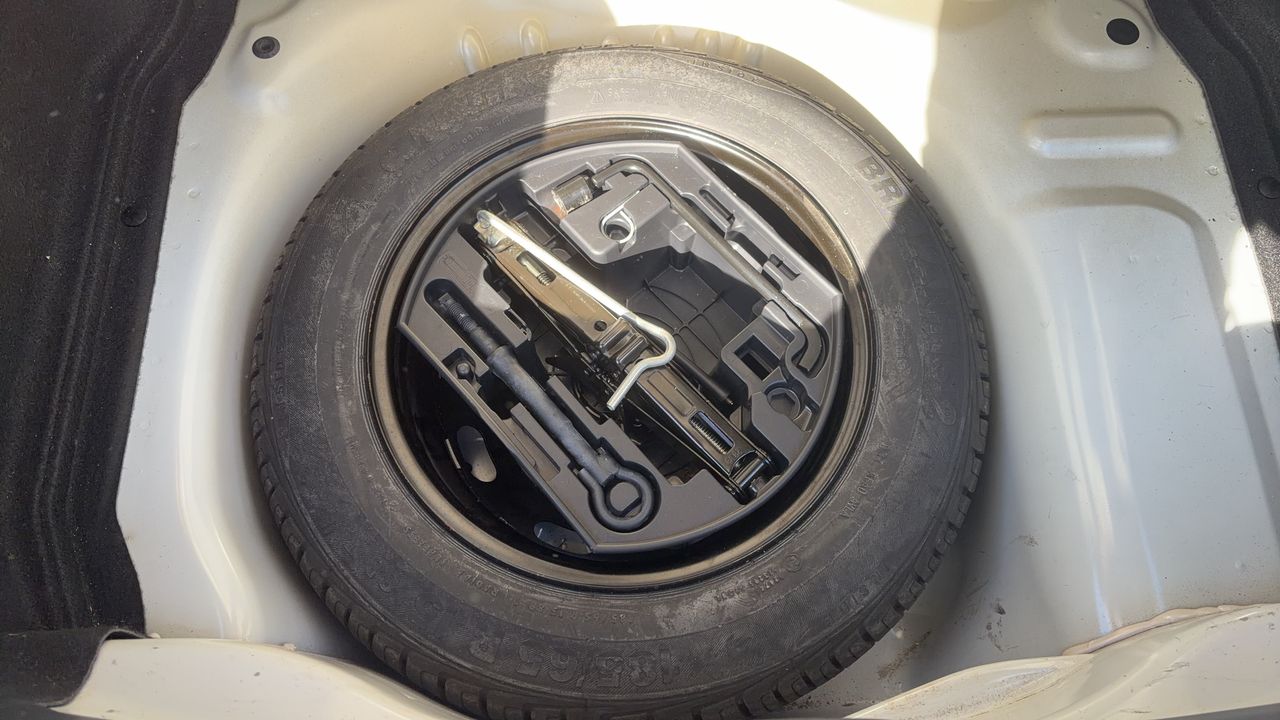 Photo de la roue de secours 1