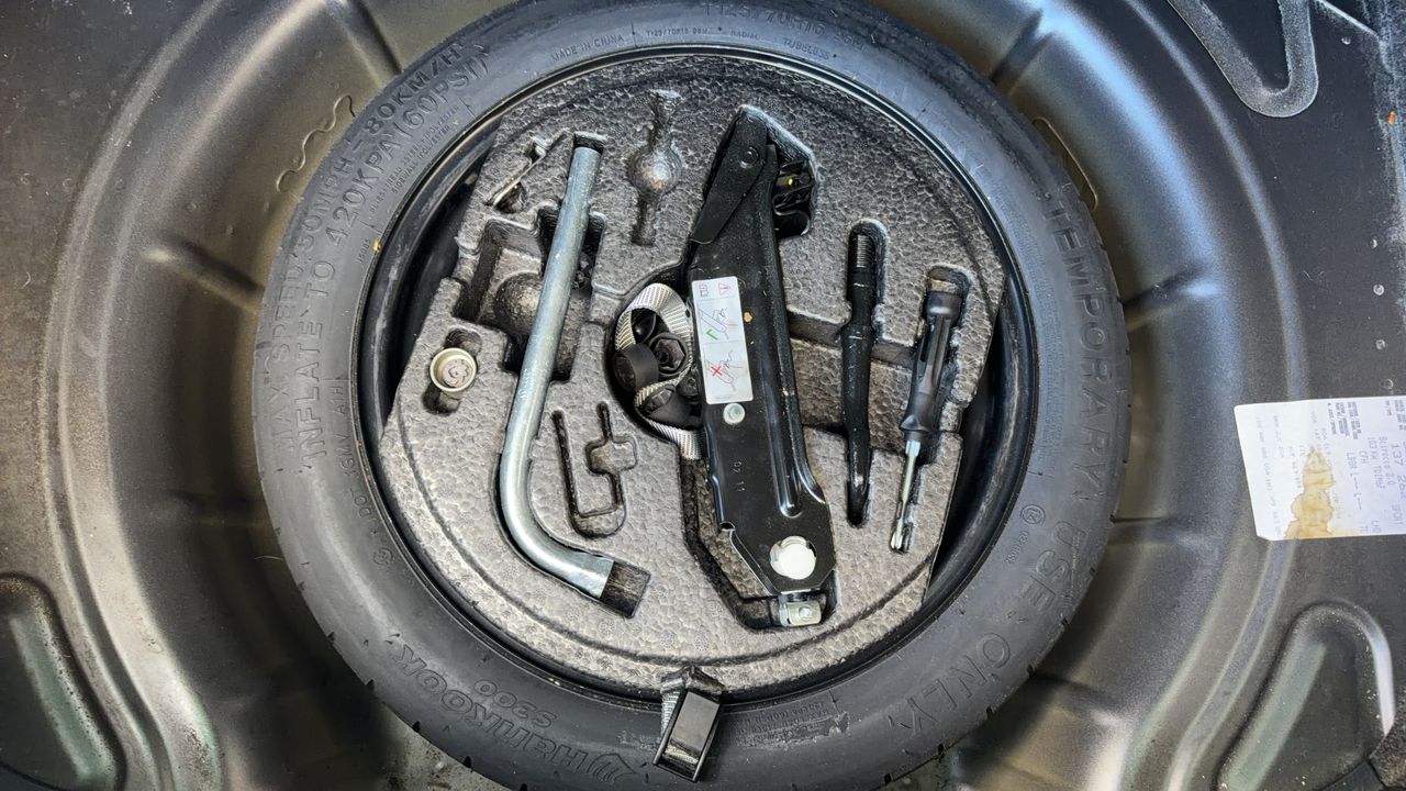 Photo de la roue de secours 1
