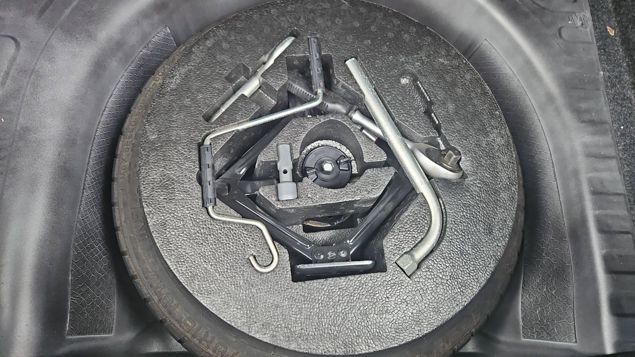 Photo de la roue de secours 1