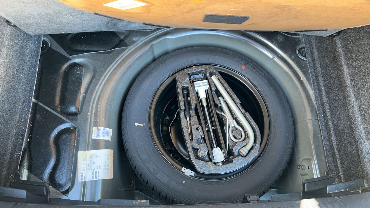 Photo de la roue de secours 1