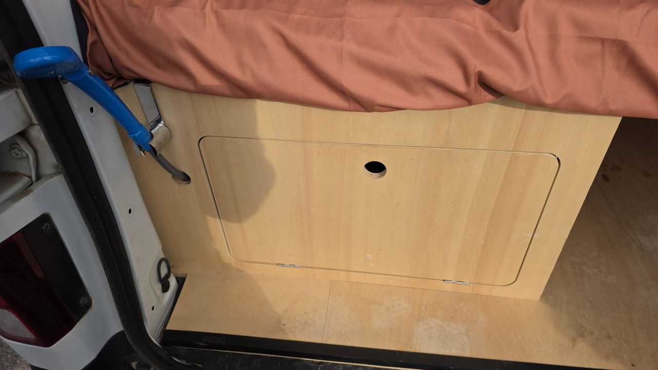 Photo de la roue de secours 1