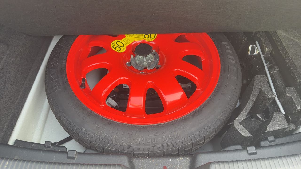 Photo de la roue de secours 1