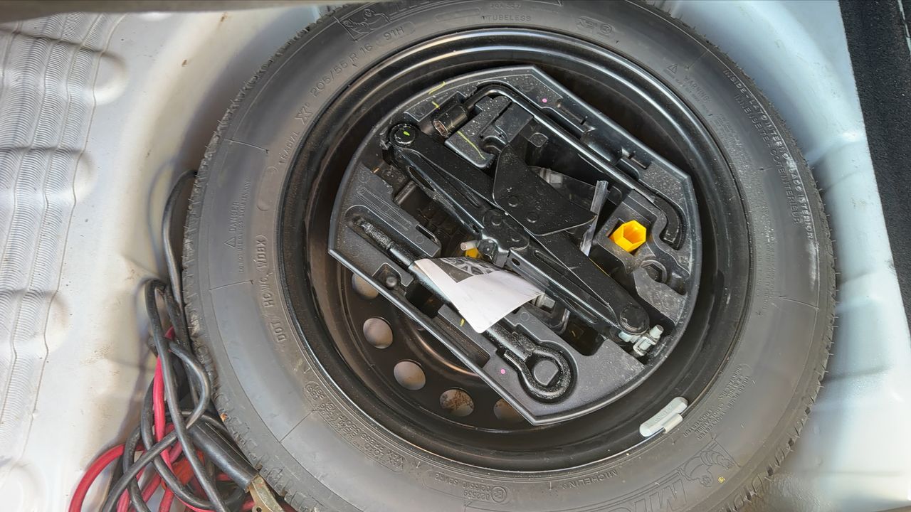 Photo de la roue de secours 1
