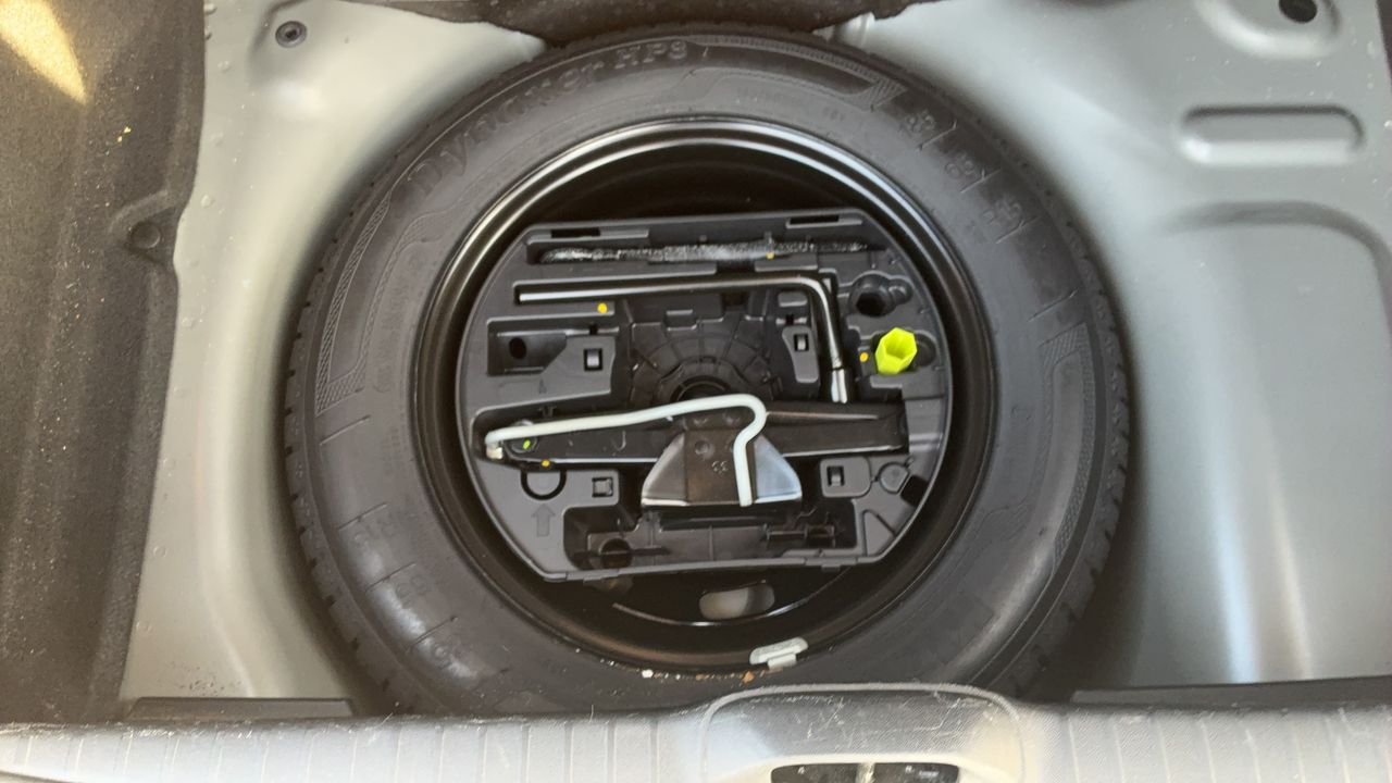 Photo de la roue de secours 1