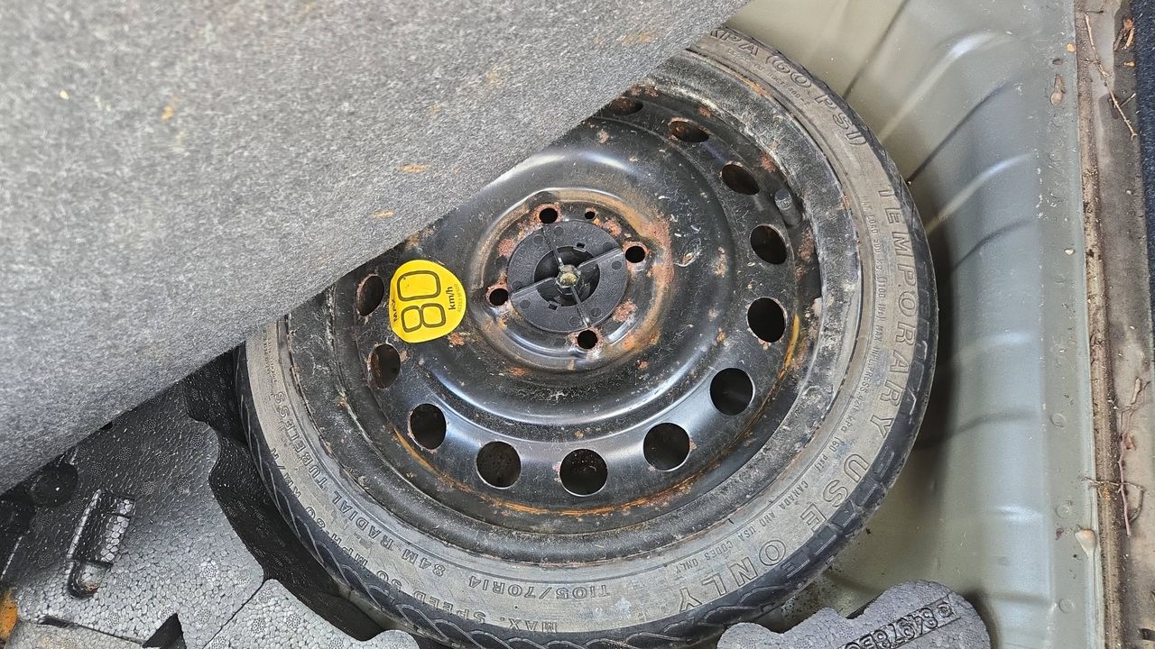 Photo de la roue de secours 1