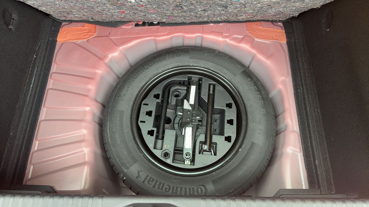 Photo de la roue de secours 1
