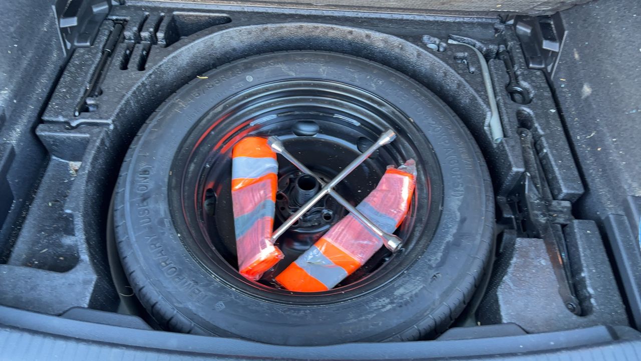 Photo de la roue de secours 1