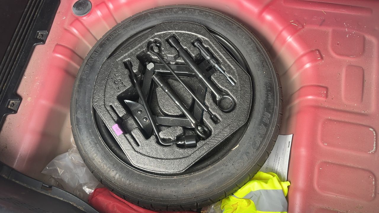 Photo de la roue de secours 1